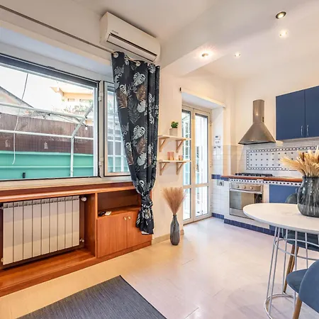 Con Terrazzo Musei Vaticani * Roma