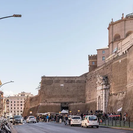 Con Terrazzo Musei Vaticani * Roma